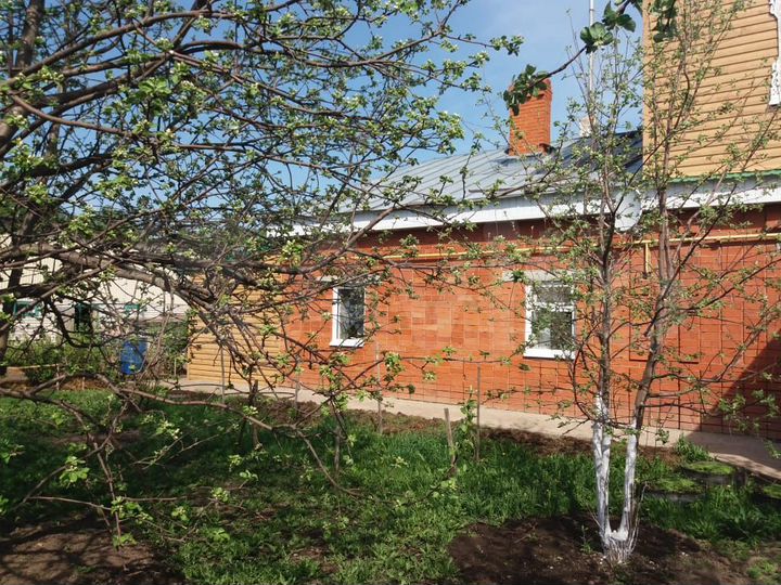 Дом 420 м² на участке 50 сот.