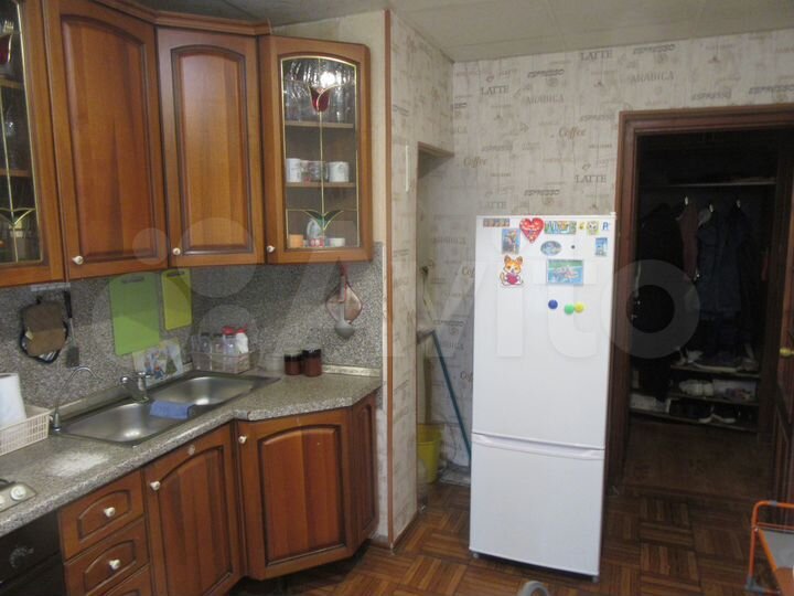 3-к. квартира, 61 м², 2/5 эт.