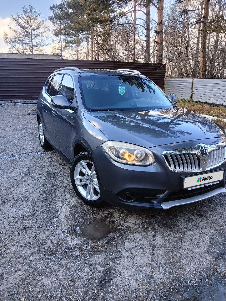 Brilliance V5: фото владельца
