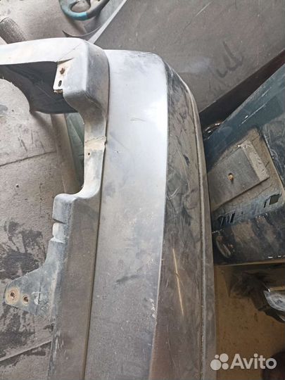 Задний бампер Volkswagen vento