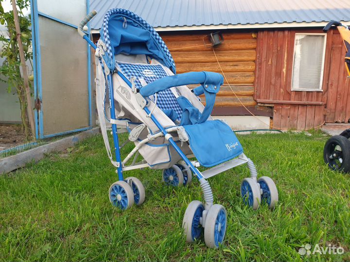 Прогулочная коляска