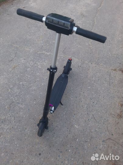 Электросамокат kugoo