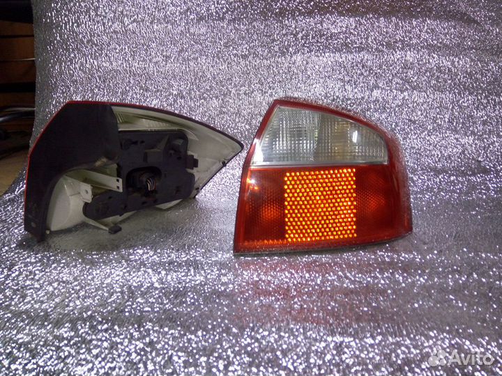 Фонарь задний левый Audi А4 B6
