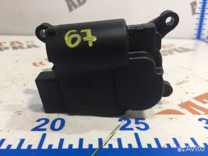 Пежо Партнер Сервопривод заслонки печки