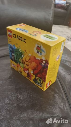 Lego Classic 11001 Новый. 4+