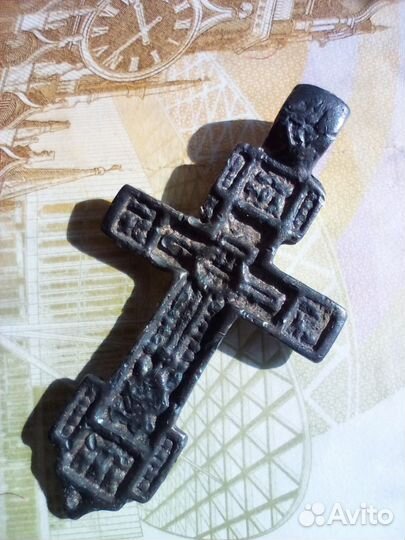 Крест нательный килевидный 17в. серебро