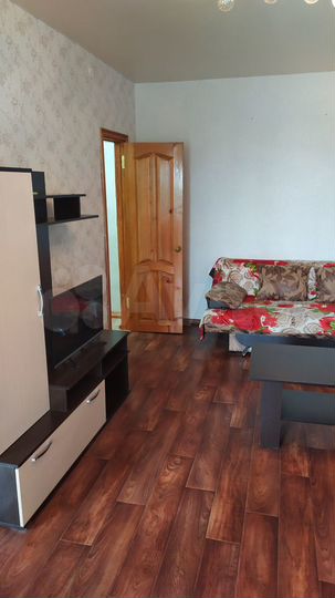 2-к. квартира, 42 м², 4/4 эт.