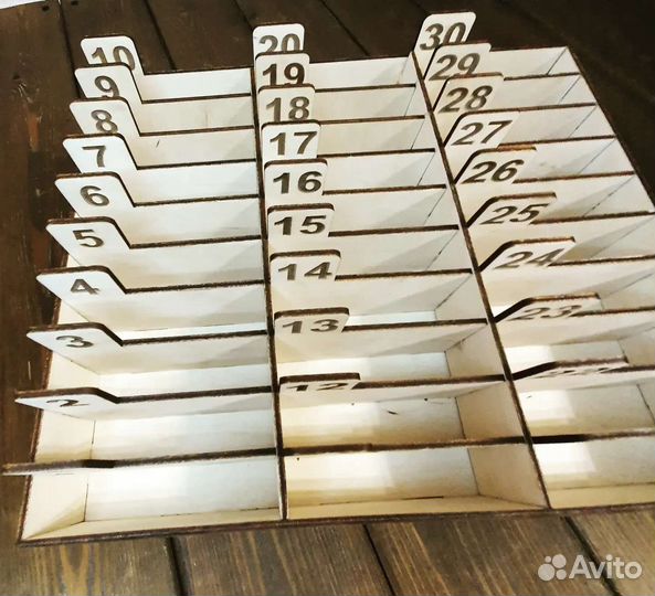 Органайзер ящик для сотовых телефонов