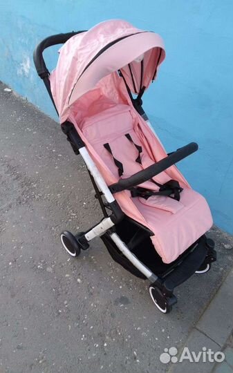 Прогулочная коляска Teknum 308