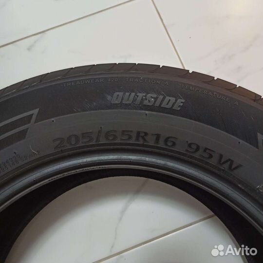 Kumho Ecowing ES01 KH27 205/65 R16 95B
