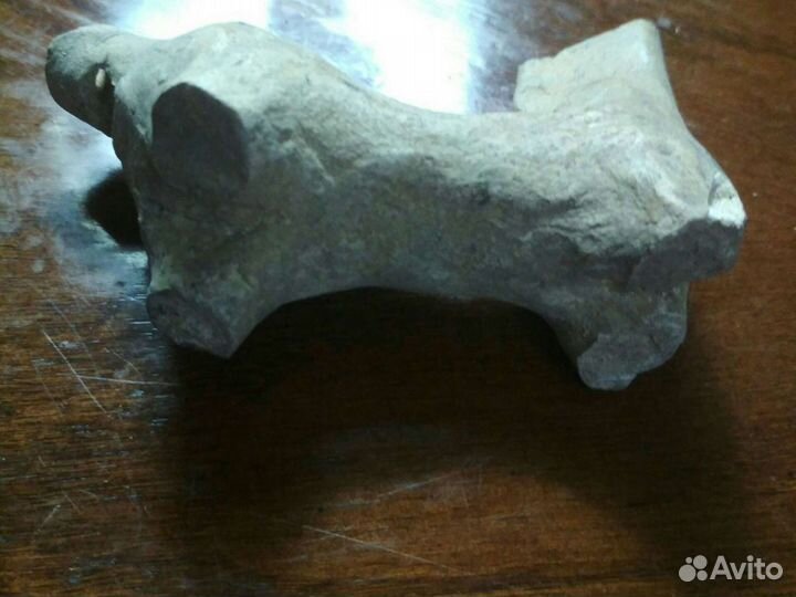 Древняя свистулька из глины