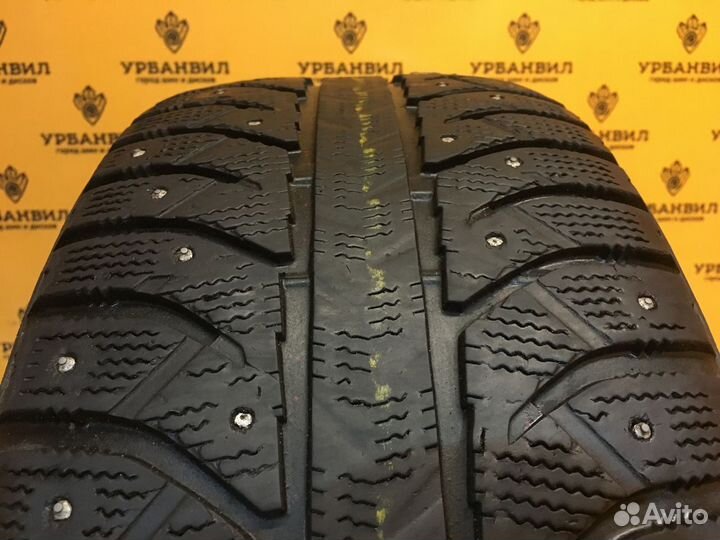 Bridgestone Ice Cruiser 7000 215/50 R17 91T