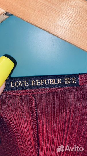 Платье вечернее