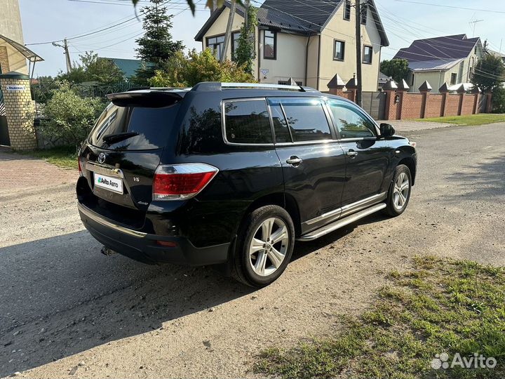 Toyota Highlander 3.5 AT, 2012, 218 100 км