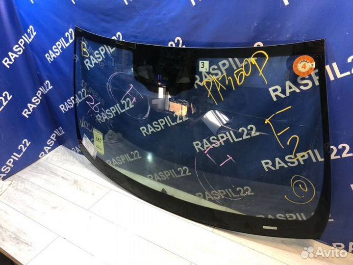 Стекло лобовое Mercedes-Benz 212.036 E 250 212