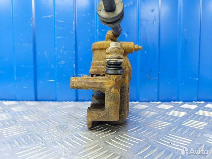 Суппорт передний правый Chevrolet Aveo T200 1.4