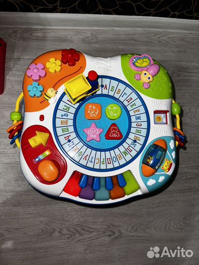 Развивающий столик Baby Go