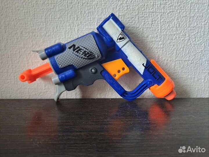 Пистолет Nerf jolt