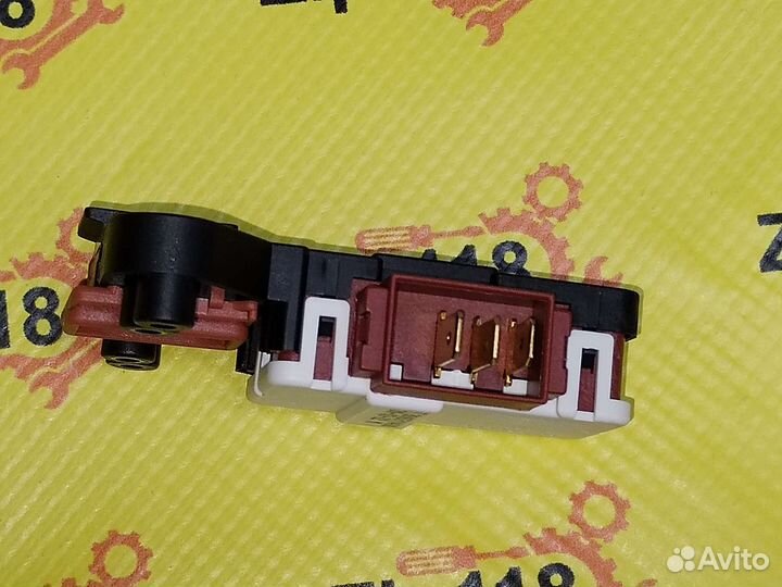 Замок люка для стиральной машины веко