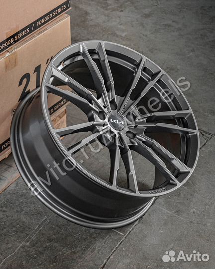 Кованые диски Kia Sorento R19 наличие