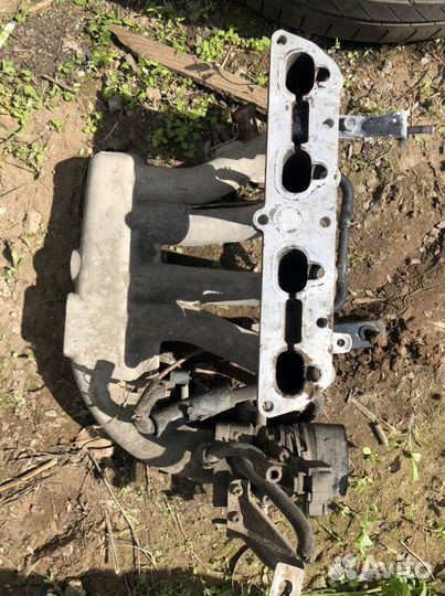 Впускной коллектор kia rio 1