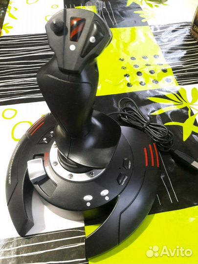 Игровой джойстик