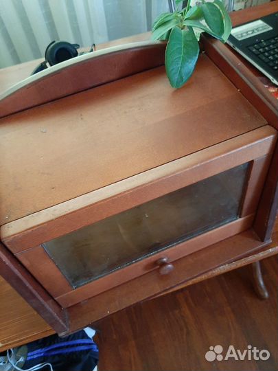 Хлебница деревянная