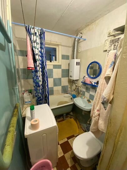 2-к. квартира, 42 м², 3/4 эт.