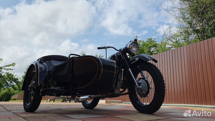 Урал М-63