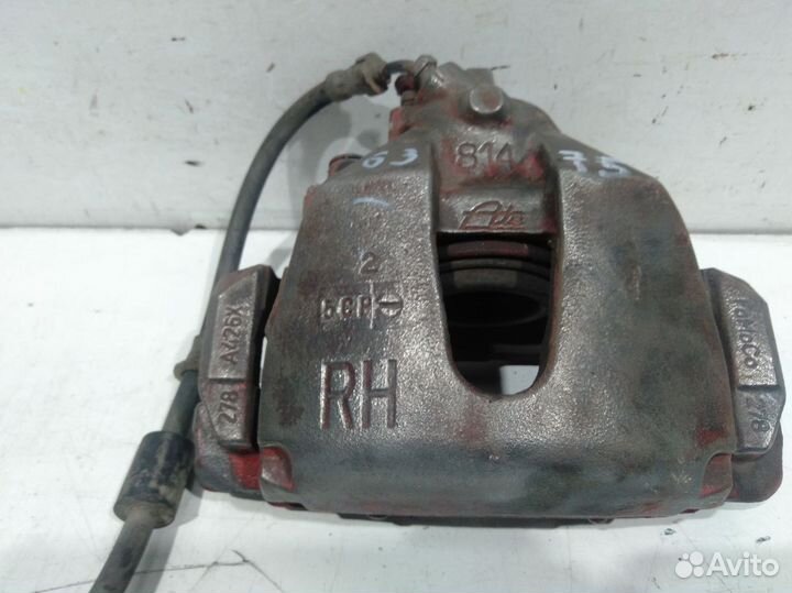 Суппорт тормозной передний правый Focus III 2011