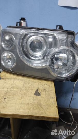 Фара правая Land-Rover Rang River 3