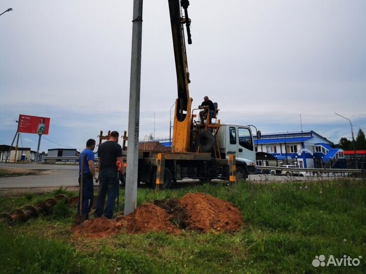 Установка столбов св-95 под электричество