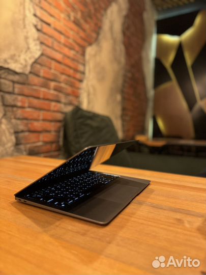 Macbook air 13 2020 m1