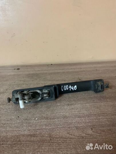 Ручка двери задней левая Passat B3