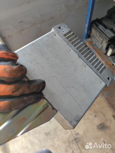 Блок управления ABS Mercedes-Benz 0004461114