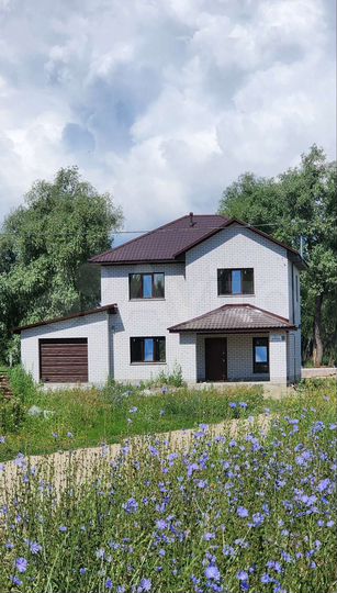 Коттедж 140 м² на участке 5 сот.