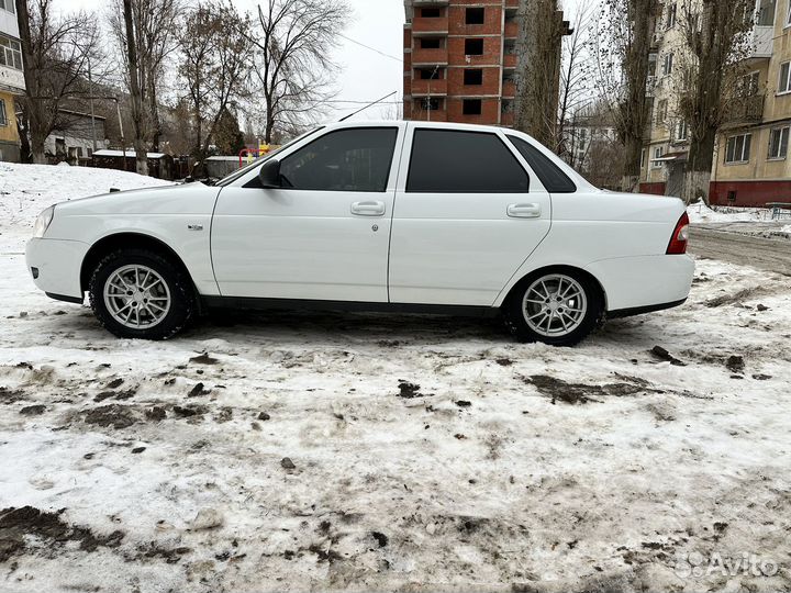 LADA Priora 1.6 МТ, 2015, 185 000 км