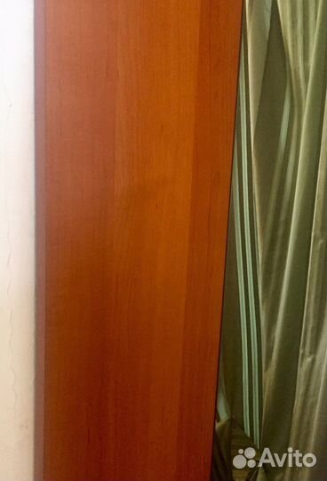 Вешалка д/одежды. Настенная, деревянная (массив)