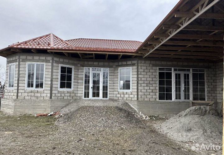 Пластиковые окна и витражи