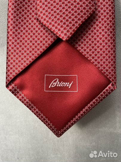 Галстук Brioni красный