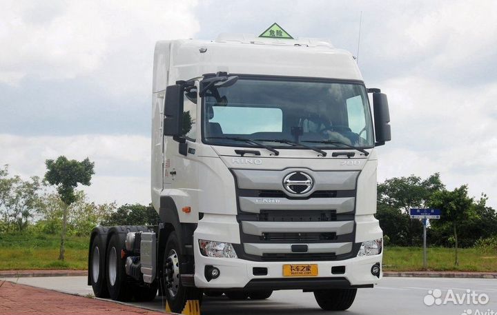 Hino 700, 2023