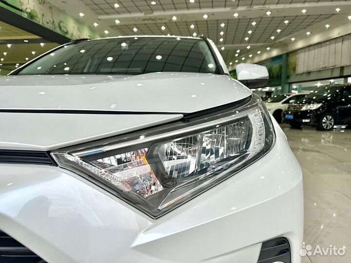Toyota RAV4 2.0 CVT, 2020, 48 000 км