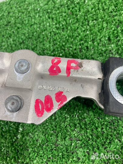 Ответная часть замка багажника Audi A3 8P CCZ 2009