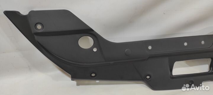 Накладка замка капота Nissan Almera G15 нов оригин