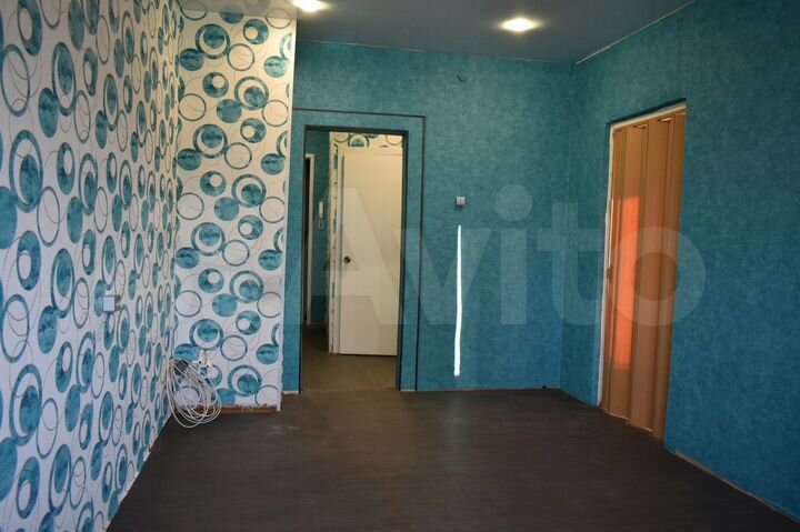 2-к. квартира, 41 м², 1/4 эт.