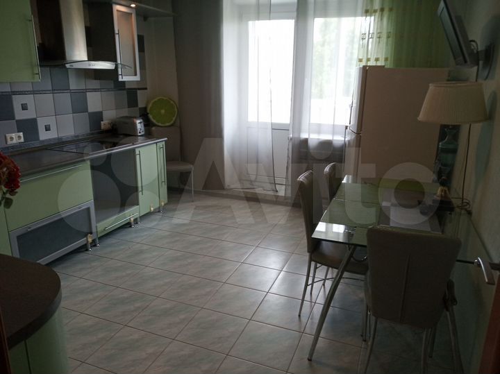 1-к. квартира, 52 м², 7/9 эт.