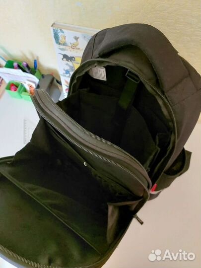 Рюкзак для мальчика 1-4 класс