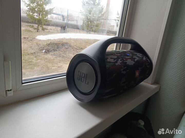 Колонка jbl boombox 1