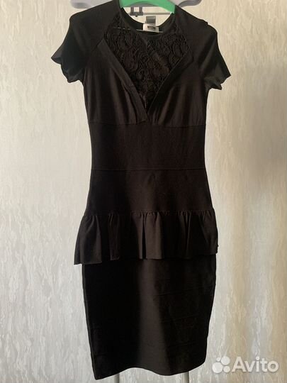 Черное платье moschino