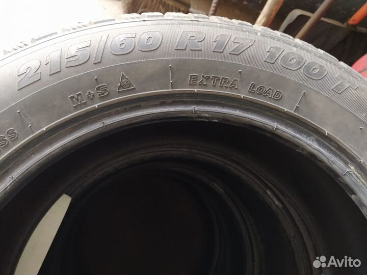 Продам зимнюю шипованную резину 215х60R17